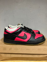 Nike dunk cerise black gum